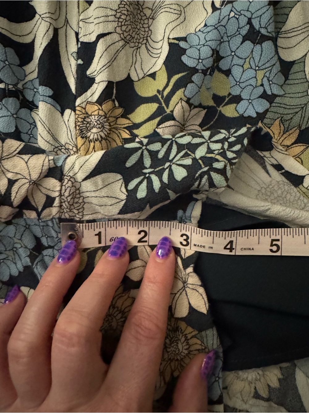 AE floral puff sleeve romper with pockets! - Picture 8 of 8